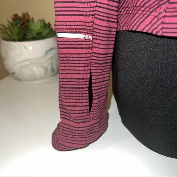 Lululemon Kanto Catch Me Long Sleeve size 8 - Picture 4 of 8